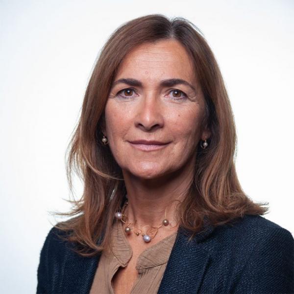 Maria Ant&oacute;nia Almeida Santos